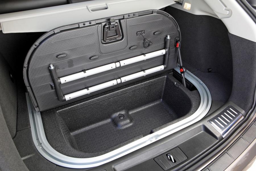  Cadillac SRX 2012 года  (фото 10 из 34)